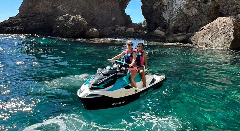 jetski-tour-ibiza-couple-jetskiclub